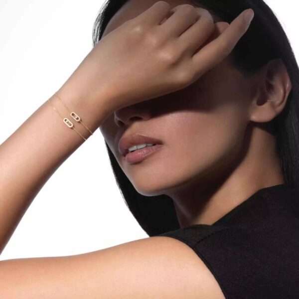 Messika |Care Pave Bracelet</a>