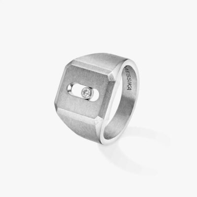 Messika |Move Titanium Natural Signet Ring</a>